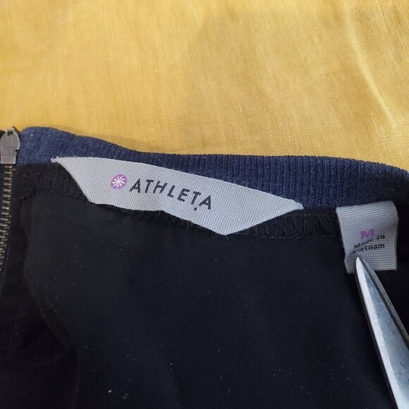 Athleta Shirt Womens Medium‎ Sleeveless Blue Black Lyocell blend Mixed Media - Picture 3 of 7